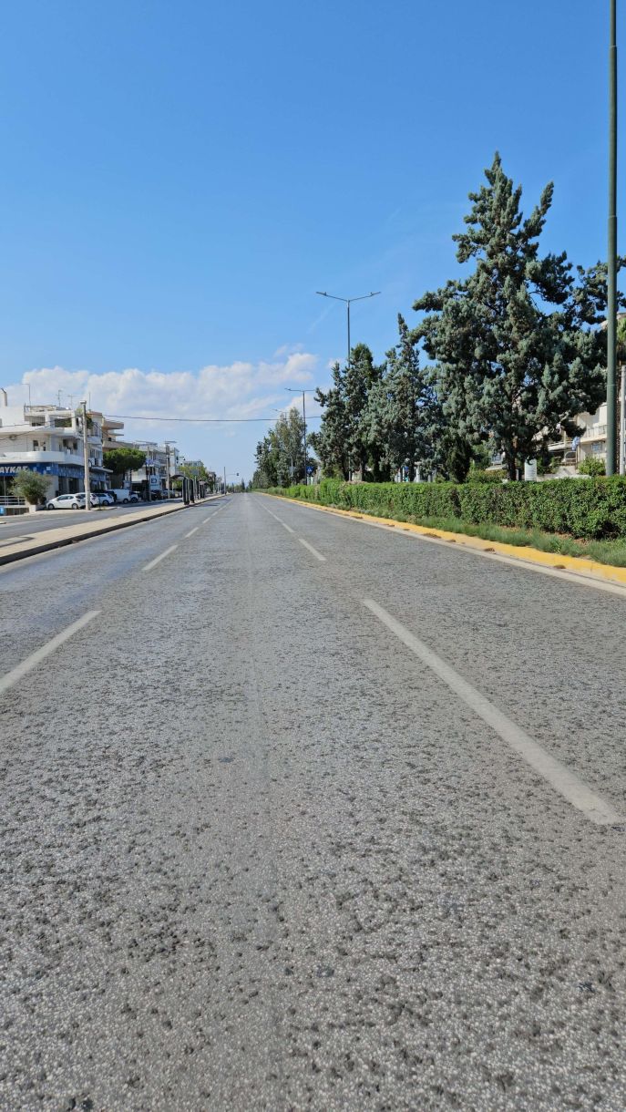Κίνηση στους δρόμους Γλυφάδα (βίντεο)! “Εξαφανιζόλ!”