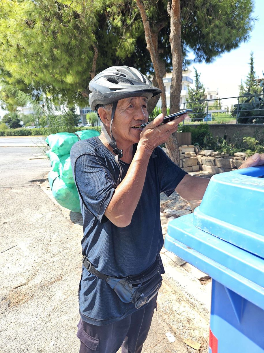 Γλυφάδα! Κινέζος – ρακοσυλλέκτης, αγόρασε σπίτι 300 χιλιάδων! Οι Έλληνες;